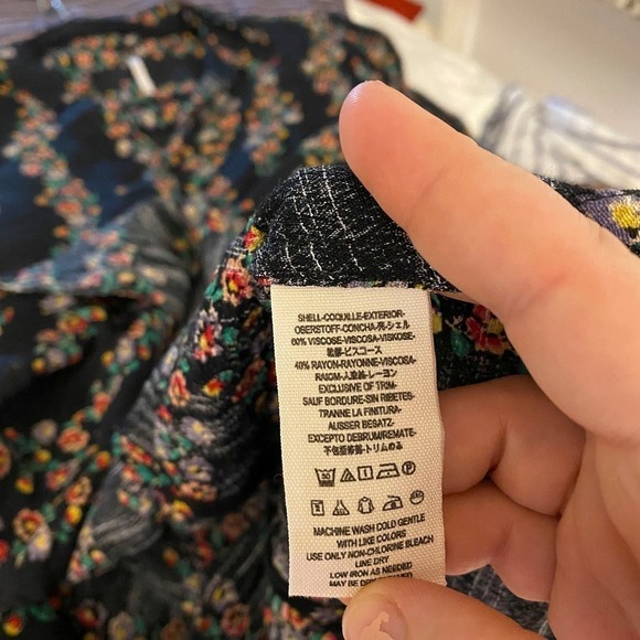 Free People Floral Black long sleeve button down dress XS - Picture 7 of 11